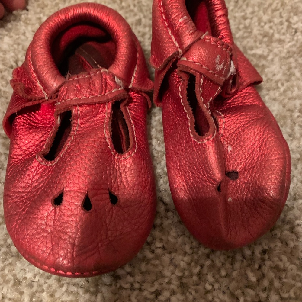 Red slippers